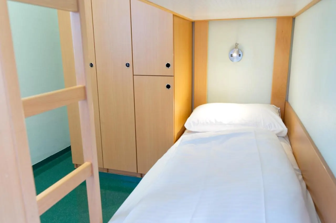 Jugendgaestehaus Brigittenau &Brigittenau Youth Palace Viena Albergue